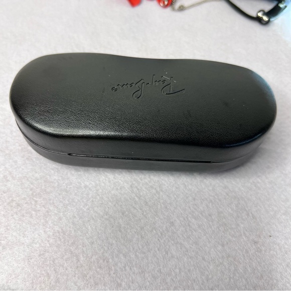 Ray-Ban Eyeglass/Sunglass Holder Black - Picture 6 of 9